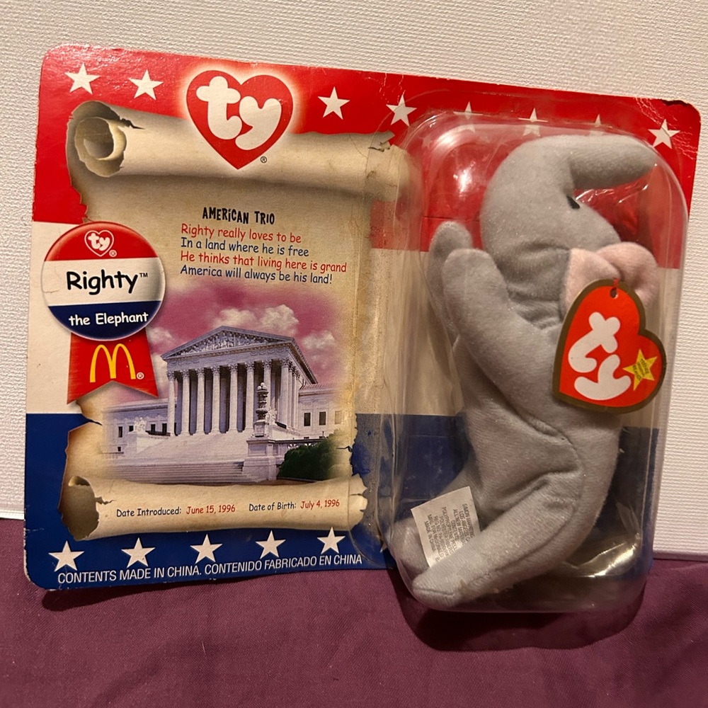 Ty Beanie Baby Righty the Elephant